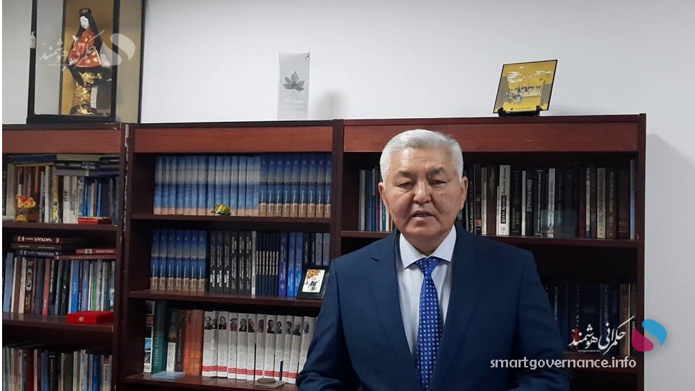 استاد دانشگاه بیشکک: آیت‌الله خامنه‌ای عمر خود را وقف استقلال، وحدت و پیشرفت علمی کرد