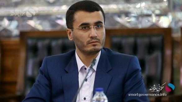 متفکر آزاد - بازسازی ایران پساجنگ؛ از ترمیم زیرساخت‌ها تا تحول در نظام تعلیم و تربیت و علم و فناوری - حکمرانی هوشمند روح‌الله متفکرآزاد، عضو هیئت‌رئیسه مجلس، با تأکید بر اینکه بازسازی کشور پس از جنگ نباید صرفاً به ترمیم زیرساخت‌های آسیب‌دیده محدود شود، معتقد است آینده کشور به نوسازی نظام تعلیم و تربیت، علم و فناوری و اصلاح ساختارهای ناکارآمد وابسته است؛ مسیری که به گفته او، از طریق حکمرانی یکپارچه، تنظیم‌گری هوشمند و مأموریت‌محور کردن پژوهش دنبال می‌شود و به تصمیم‌گیری‌های شجاعانه نیاز دارد.